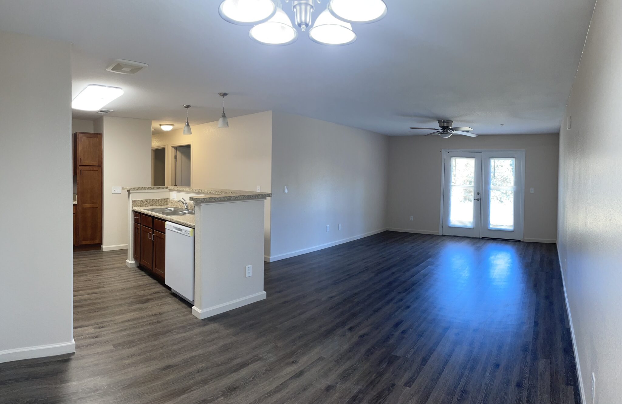 Milledgeville GA Apartments - Creekside Apartments